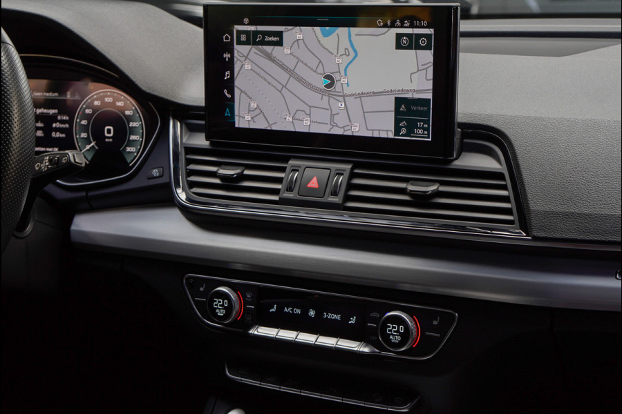 Audi Q5 55 TFSI e PlugIn S-Line Panodak Virtual Leer B&O PDC Navi Elektra. achterklep Leer Climate voor en achter 360° Zwarte binnenhemel Camera 20” LM velgen BTW auto