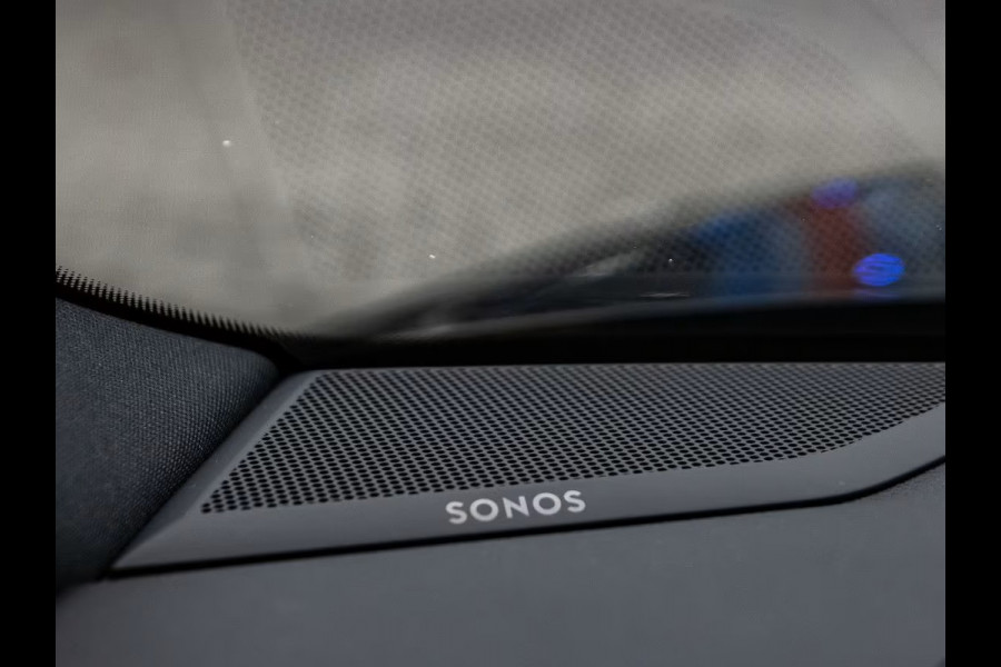 Audi Q3 45 TFSI e S-LINE ** LED, VIRTUAL, LEDER, TREKH, ADAPT. CRUISE, SONOS SOUND, 20-inch LMV ** 1e EIG - UNFALLFREI ** ** INFORMEER OOK NAAR ONZE AANTREKKELIJKE FINANCIAL-LEASE TARIEVEN **