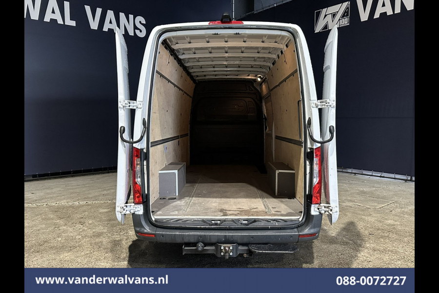 Mercedes-Benz Sprinter 317 CDI 170pk L3H2 Euro6 Airco | Camera | Apple Carplay | Cruisecontrol Android Auto, Stoelverwarming, Parkeersensoren, Bijrijdersbank, 3500kg Trekhaak, Chauffeursstoel
