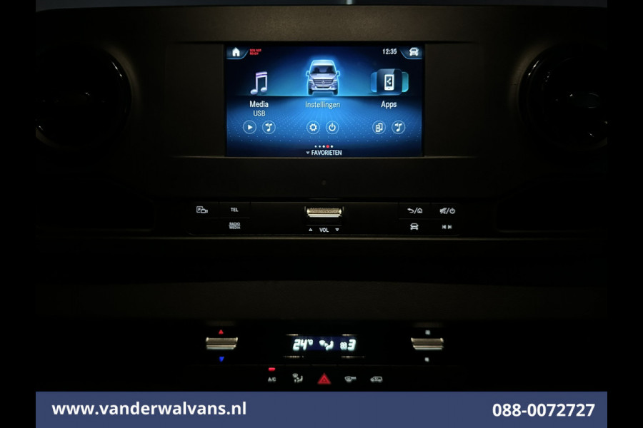 Mercedes-Benz Sprinter 317 CDI 170pk L3H2 Euro6 Airco | Camera | Apple Carplay | Cruisecontrol Android Auto, Stoelverwarming, Parkeersensoren, Bijrijdersbank, 3500kg Trekhaak, Chauffeursstoel