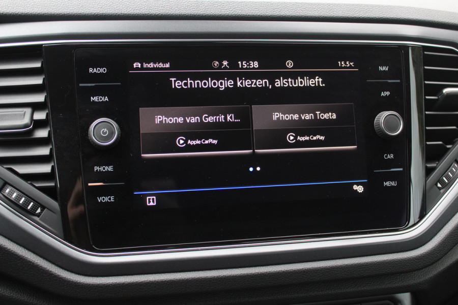 Volkswagen T-Roc Cabrio 1.5 TSI R-Line 47.055 km! / Navigatie / Parkeerhulp V+A / 19'' / Keyless / ACC / DAB / Stoelverwarming