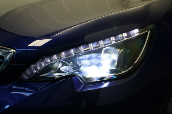 Peugeot 308 1.2 PureTech GT-Line |Pano|Massage|
