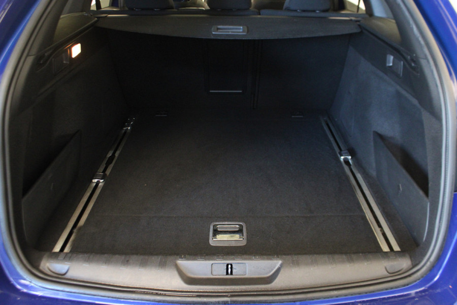 Peugeot 308 1.2 PureTech GT-Line |Pano|Massage|