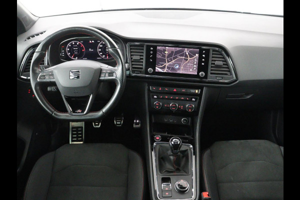 Seat Ateca 1.5 TSI FR Intens | Panoramadak | Trekhaak | Stoelverwarming | 360 Camera | Adaptive cruise | Alcantara | Beats Audio | Virtual Cockpit | Carplay | Full LED | Keyless | Navigatie