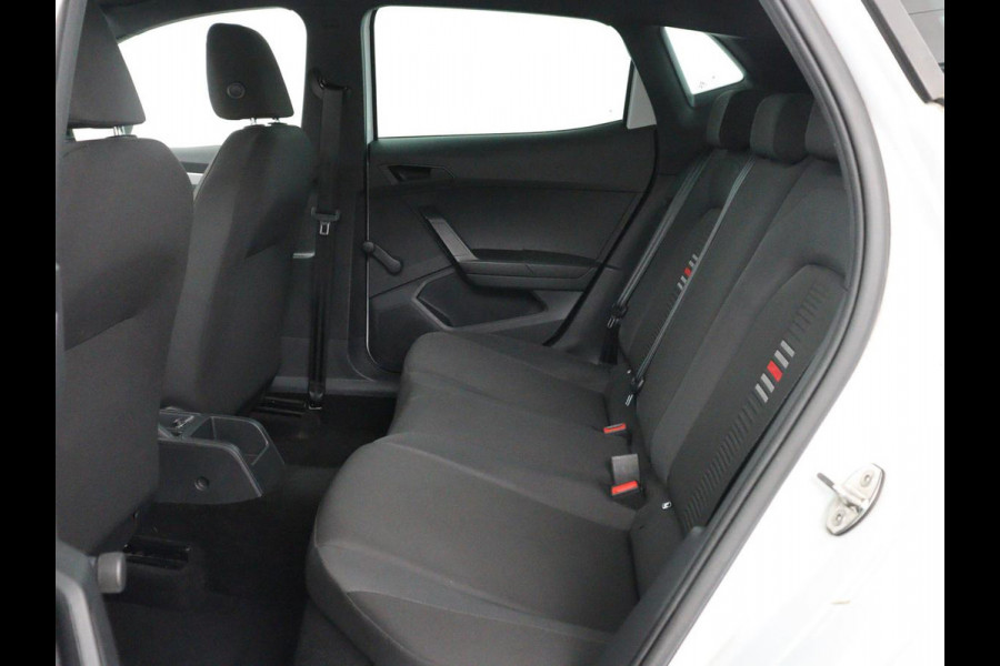 Seat Ibiza 1.0 TSI FR Intense | Automaat | Stoelverwarming | Virtual Cockpit | Full LED | 18'' | DAB | Carplay | Navigatie | Climate control