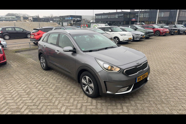 Kia Niro 1.6 GDi Hybrid DynamicLine | Trekhaak | 4Seizoens |
