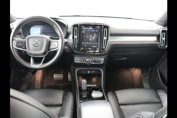 Volvo XC40 Recharge P8 AWD R Design | Warmtepomp | Leder | Stoelverwarming | Harman/Kardon | Adaptive cruise | Camera | Keyless | 19'' | Full LED | Navigatie | Parkeerhulp