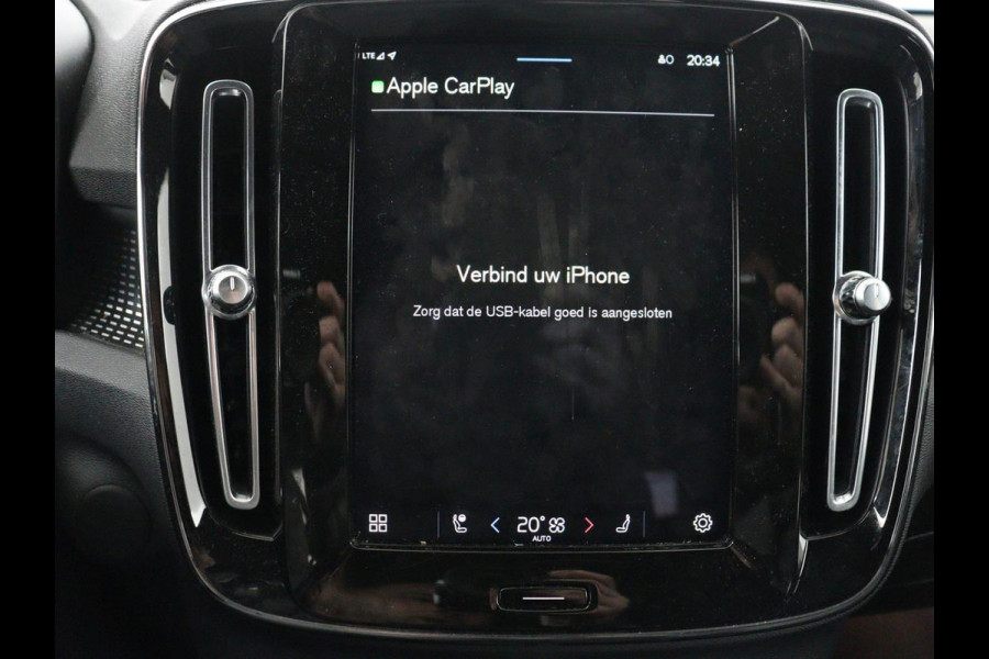 Volvo XC40 Recharge P8 AWD R Design | Warmtepomp | Leder | Stoelverwarming | Harman/Kardon | Adaptive cruise | Camera | Keyless | 19'' | Full LED | Navigatie | Parkeerhulp