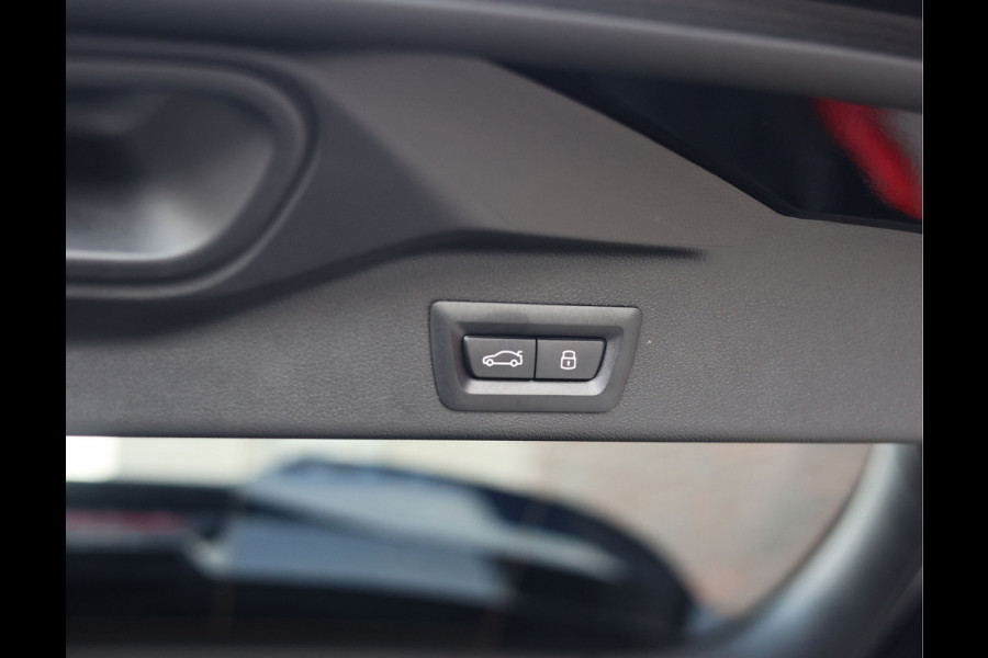 BMW X5 50e xDrive | M Performance - Skylounge - Bow&Wil