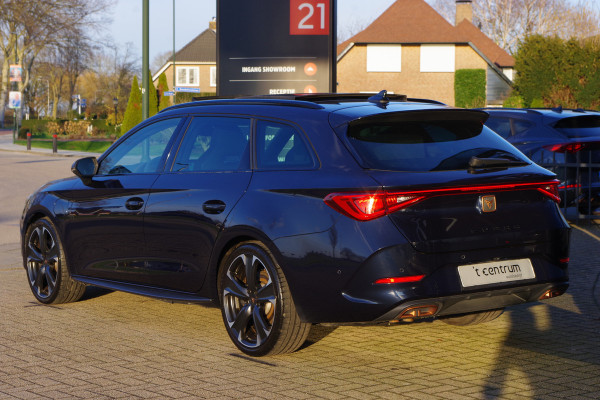 CUPRA Leon Sportstourer 1.4 e-Hybrid VZ 245 PK Performance PHEV, Leder, Panoramadak, Stuur-Startknop, Camera, Memory