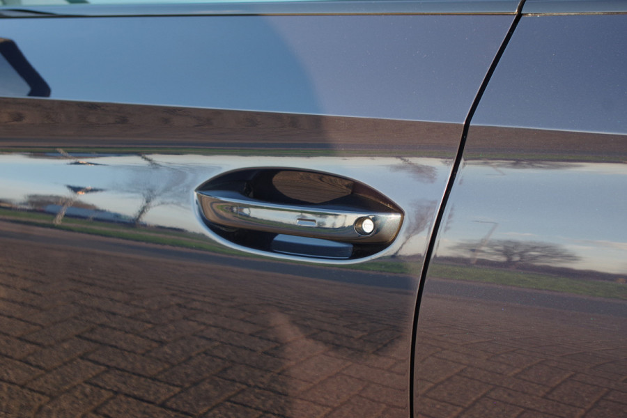 CUPRA Leon Sportstourer 1.4 e-Hybrid VZ 245 PK Performance PHEV, Leder, Panoramadak, Stuur-Startknop, Camera, Memory