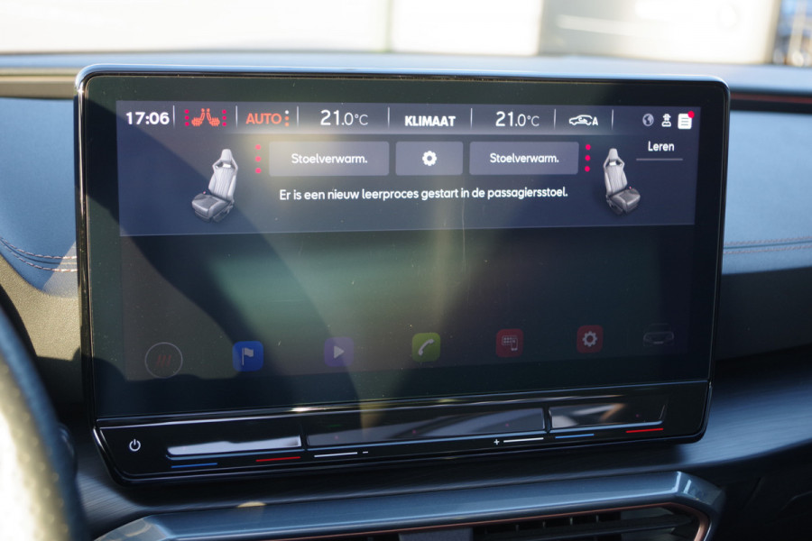 CUPRA Leon Sportstourer 1.4 e-Hybrid VZ 245 PK Performance PHEV, Leder, Panoramadak, Stuur-Startknop, Camera, Memory