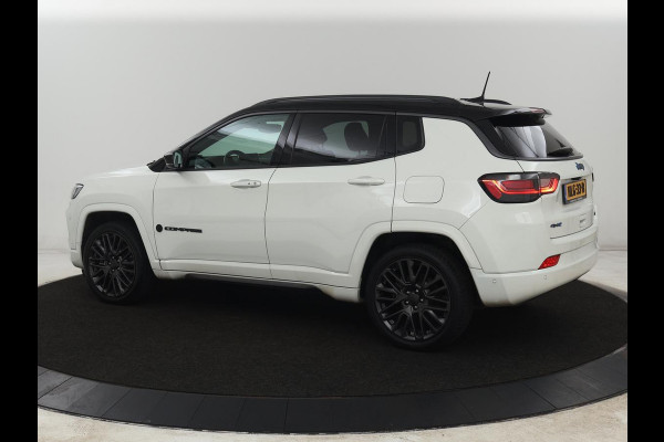 Jeep Compass 4xe 240 Plug-in Hybrid Electric S | Leder | 360 camera | Stoelventilatie | Adaptive cruise | Alpine Sound | Carplay | Navigatie | PHEV