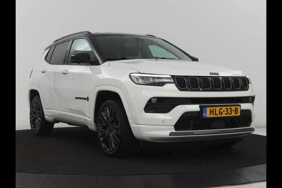 Jeep Compass 4xe 240 Plug-in Hybrid Electric S | Leder | 360 camera | Stoelventilatie | Adaptive cruise | Alpine Sound | Carplay | Navigatie | PHEV