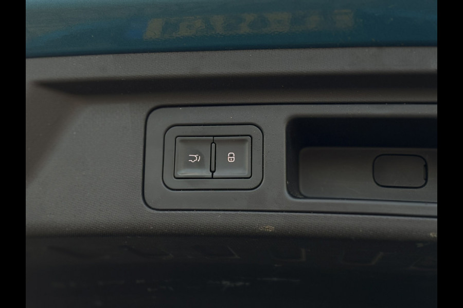 BYD ATTO 3 Design 60 kWh | 1e Eigenaar | NAP | Pano, Leder, Navi, Camera, Stoelverw., El. A.klep |