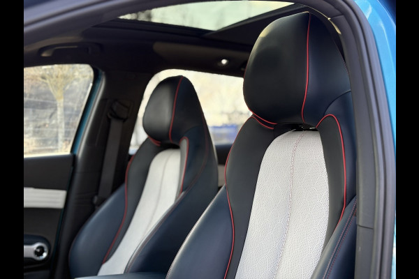 BYD ATTO 3 Design 60 kWh | 1e Eigenaar | NAP | Pano, Leder, Navi, Camera, Stoelverw., El. A.klep |