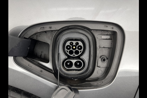 Jaguar I-PACE EV400 First Edition 90 kWh AWD {SOH-99%} Aut. *PANO | LEATHER | MATRIX-LED | MERIDIAN | TOPVIEW | BLINDSPOT | MEMORY-PACK | DIGI-COCKPIT | KEYLESS | HEAD-UP | NAVI-FULLMAP | HEATED-SPORTSEATS | DAB+ | AMBIENTLIGHT | PRIVACYGLASS | T