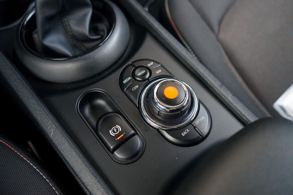 MINI Clubman 1.5 One D