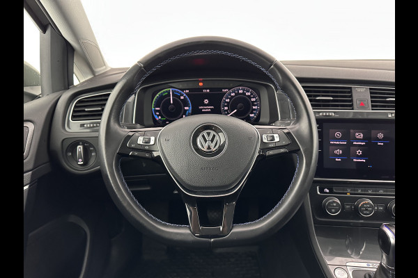 Volkswagen e-Golf (INCL.BTW) Aut. *HEAT-PUMP | ADAPTIVE-CRUISE | DIGI-COCKPIT | FULL-LED | NAVI-FULLMAP | COMFORT-SEATS | ECC | PARKPILOT | CCS-FASTLOADER | 16''ALU*