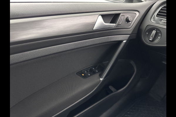 Volkswagen e-Golf (INCL.BTW) Aut. *HEAT-PUMP | ADAPTIVE-CRUISE | DIGI-COCKPIT | FULL-LED | NAVI-FULLMAP | COMFORT-SEATS | ECC | PARKPILOT | CCS-FASTLOADER | 16''ALU*