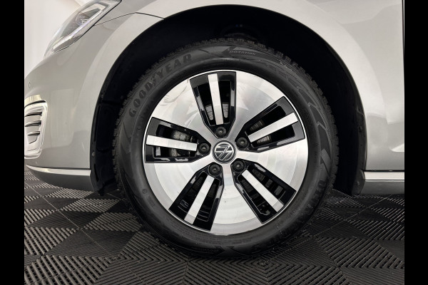 Volkswagen e-Golf (INCL.BTW) Aut. *HEAT-PUMP | ADAPTIVE-CRUISE | DIGI-COCKPIT | FULL-LED | NAVI-FULLMAP | COMFORT-SEATS | ECC | PARKPILOT | CCS-FASTLOADER | 16''ALU*