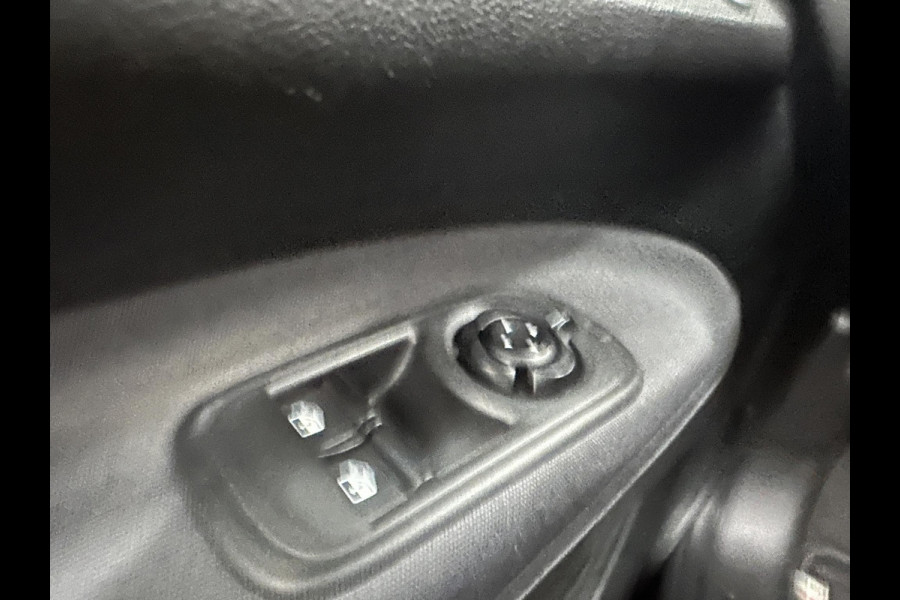 Fiat 500E Icon 42 kWh SOH 95.3%/ | Navigatie | Apple Carplay/Android Auto | Cruise Control | Virtual Cockpit | Climate Control | Lichtmetalen velgen |