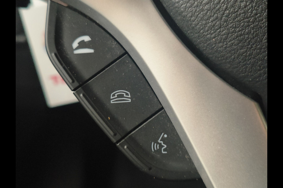 Suzuki Ignis 1.2 Smart Hybrid Style AUTOMAAT uit 2021 Rijklaar + 12 maanden Bovag-garantie Henk Jongen Auto's in Helmond,  al 50 jaar service zoals 't hoort!