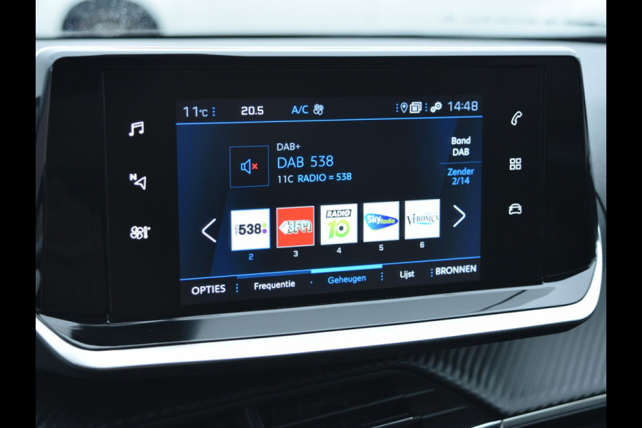 Peugeot 2008 1.2 PureTech Allure Pack ACHTERUIRIJCAMERA MET SENSOREN | NAVI & CARPLAY | E.C.C. |