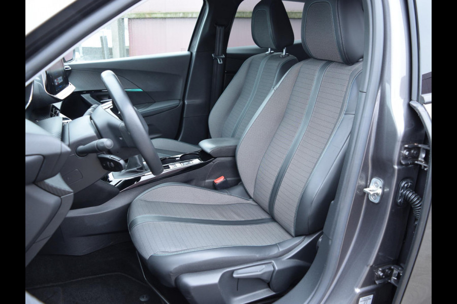 Peugeot 2008 1.2 PureTech Allure Pack ACHTERUIRIJCAMERA MET SENSOREN | NAVI & CARPLAY | E.C.C. |