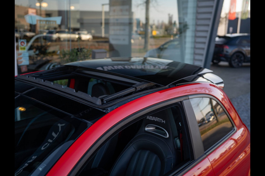 Abarth 595 1.4 T-Jet Turismo 70th Anniversary / Pano / Xenon / Clima / Leder