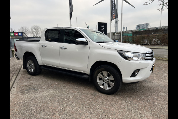 Toyota Hilux 2.4 D-4D-F Double Cab EU EXPORT**