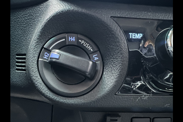 Toyota Hilux 2.4 D-4D-F Double Cab EU EXPORT**