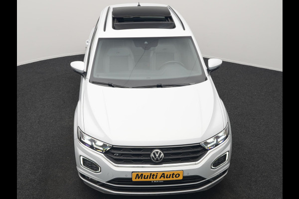 Volkswagen T-Roc 1.5 TSI R-Line 150pk Dealer O.H. | Trekhaak Afn. | Panodak | Adaptive Cruise | Camera | Sportstoelen Verwarmd | Keyless | Apple Carplay | Blis | LED Koplampen | Navigatie | DAB |