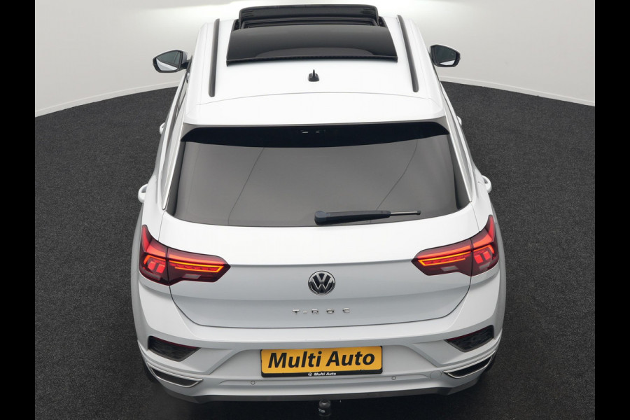 Volkswagen T-Roc 1.5 TSI R-Line 150pk Dealer O.H. | Trekhaak Afn. | Panodak | Adaptive Cruise | Camera | Sportstoelen Verwarmd | Keyless | Apple Carplay | Blis | LED Koplampen | Navigatie | DAB |