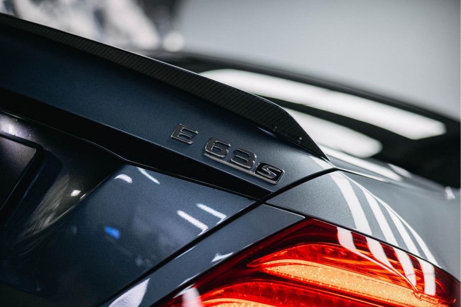 Mercedes-Benz E-Klasse E63s AMG 4MATIC Premium Plus | VOSSEN 21'' | Burmester 3D | Carbon interieur en exterieur| Dealer onderhouden | Sportuitlaat | 360 Camera | Head-Up |