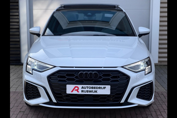 Audi A3 Sportback 45 TFSI e S edition Competition S3 Pano/B&O/Keyless