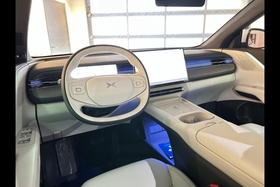 XPeng G6 AWD Performance | Wit Leder bekleding | Allround camera's