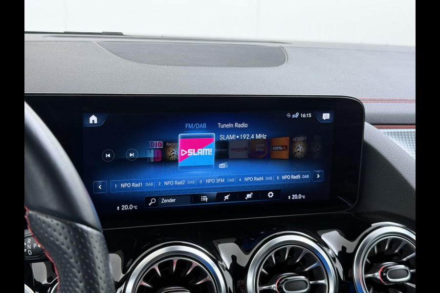 Mercedes-Benz EQA 250 AMG Line 69kWh SOH 98% Navi Camera Ecc Pdc Stoelverwarming Cruise Control DAB Bluetooth Elek.Achterklep Led Lmv 18" Privacy Glas Ambience-verlichting Licht en zichtpakket 1e Eigenaar Volledig Dealeronderhouden Origineel Nederlandse Auto