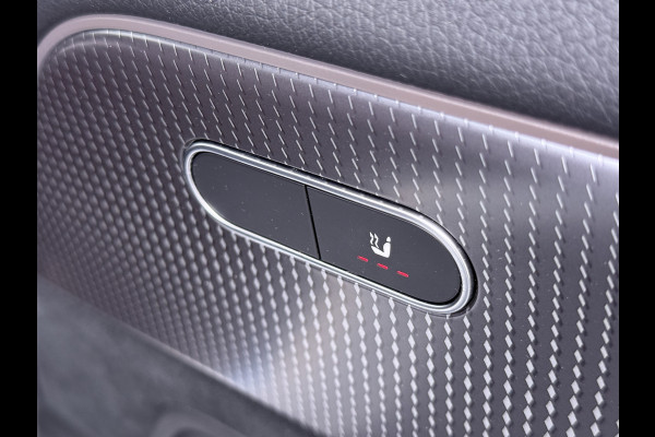 Mercedes-Benz EQA 250 AMG Line 69kWh SOH 98% Navi Camera Ecc Pdc Stoelverwarming Cruise Control DAB Bluetooth Elek.Achterklep Led Lmv 18" Privacy Glas Ambience-verlichting Licht en zichtpakket 1e Eigenaar Volledig Dealeronderhouden Origineel Nederlandse Auto