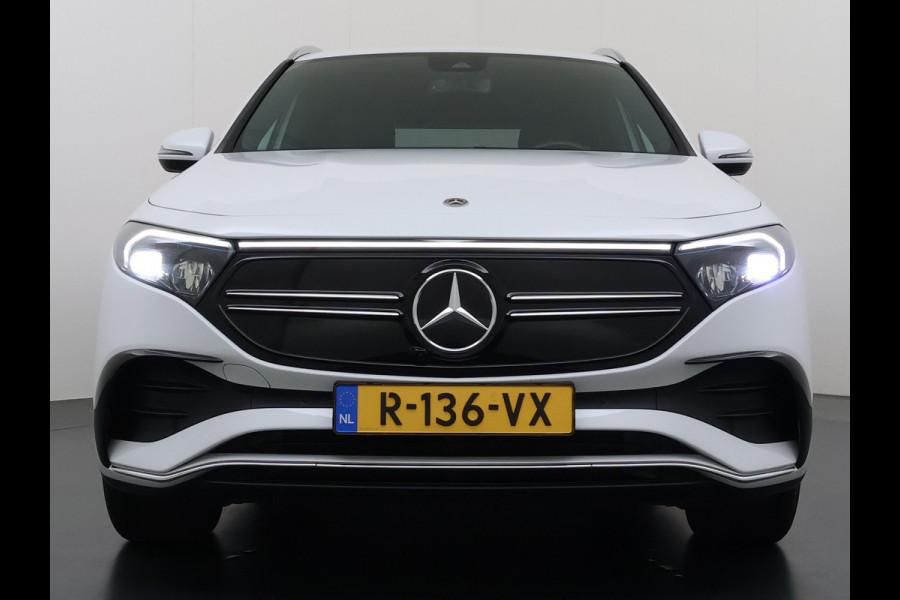 Mercedes-Benz EQA 250 AMG Line 69kWh SOH 98% Navi Camera Ecc Pdc Stoelverwarming Cruise Control DAB Bluetooth Elek.Achterklep Led Lmv 18" Privacy Glas Ambience-verlichting Licht en zichtpakket 1e Eigenaar Volledig Dealeronderhouden Origineel Nederlandse Auto