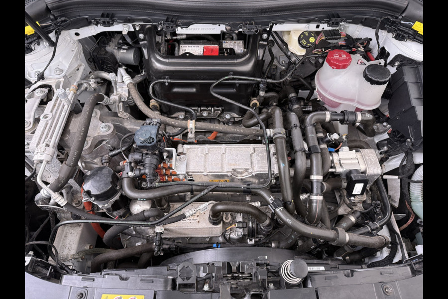 Mercedes-Benz EQA 250 AMG Line 69kWh SOH 98% Navi Camera Ecc Pdc Stoelverwarming Cruise Control DAB Bluetooth Elek.Achterklep Led Lmv 18" Privacy Glas Ambience-verlichting Licht en zichtpakket 1e Eigenaar Volledig Dealeronderhouden Origineel Nederlandse Auto