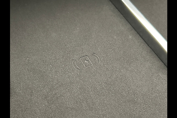 Lynk & Co 01 1.5 More Leder | Pano | Stoel+Stuurwielverwarming | Keyless