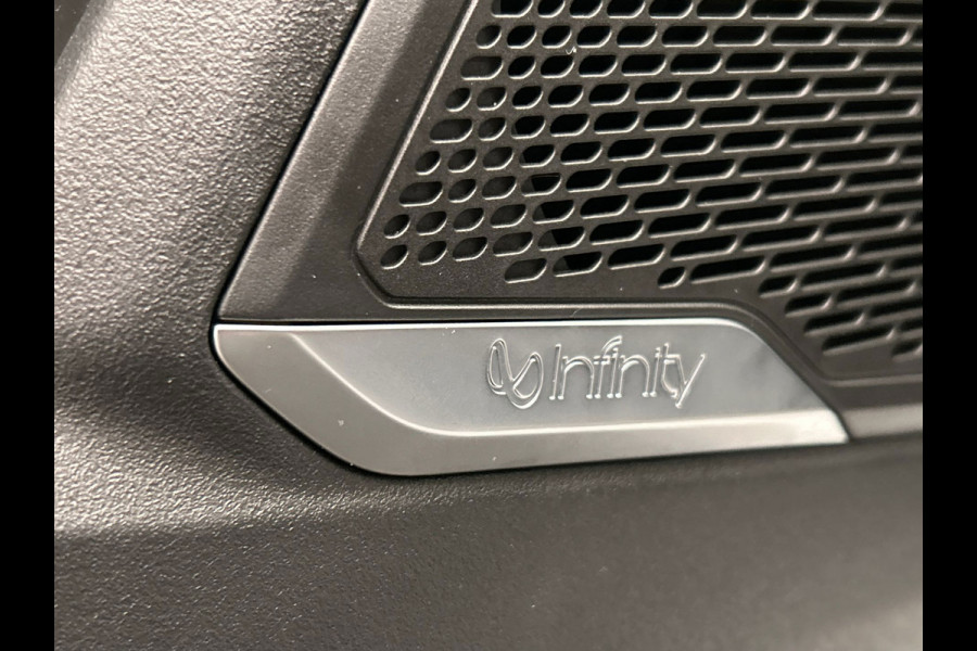 Lynk & Co 01 1.5 More Leder | Pano | Stoel+Stuurwielverwarming | Keyless