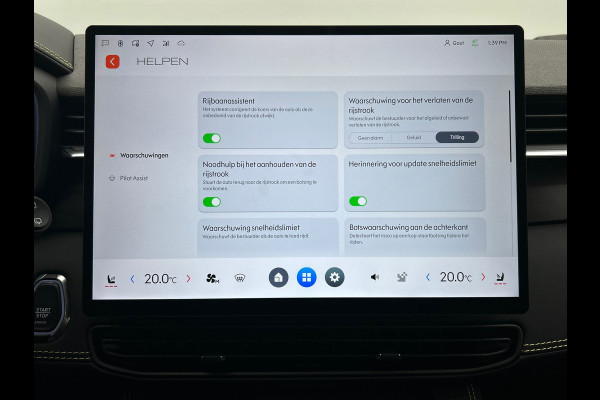 Lynk & Co 01 1.5 More Leder | Pano | Stoel+Stuurwielverwarming | Keyless