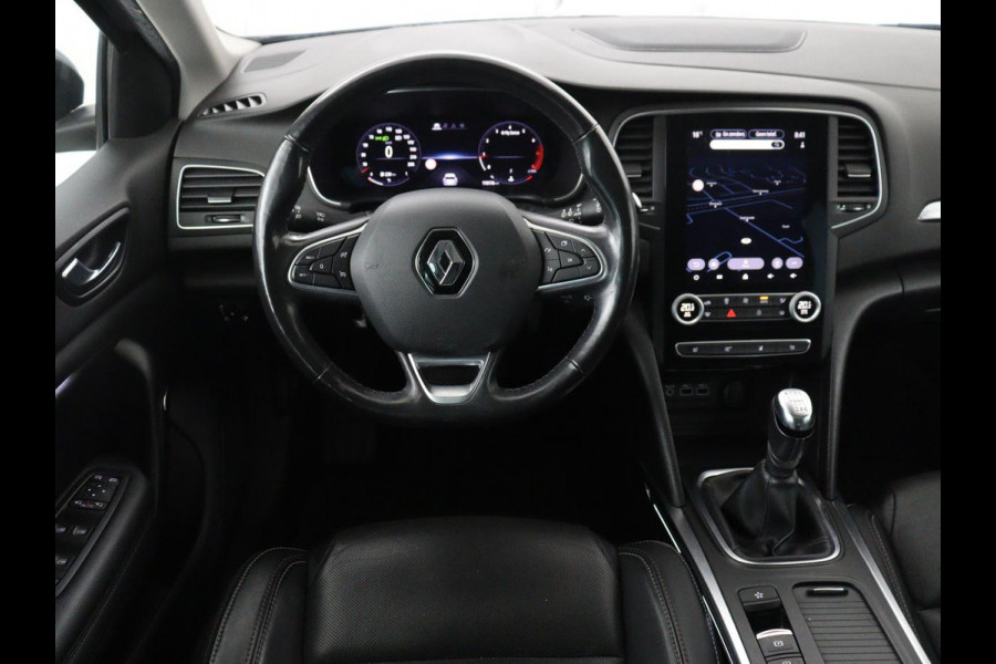 Renault Mégane 1.3 TCe Business Edition One | Panoramadak | Leder | Stoelverwarming | Massage | Camera | Carplay | Keyless | Full LED | Navigatie | Cruise control