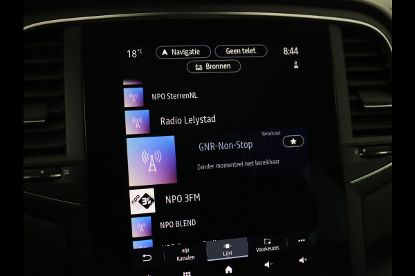 Renault Mégane 1.3 TCe Business Edition One | Panoramadak | Leder | Stoelverwarming | Massage | Camera | Carplay | Keyless | Full LED | Navigatie | Cruise control