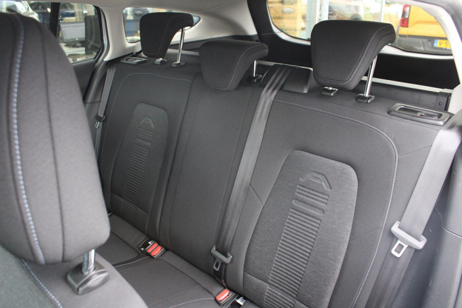 Ford FOCUS Wagon 1.0 EcoBoost Active X Business | Wegklapbare Trekhaak | Stoel + Stuurverwarming | Adaptive Cruise Control | Climate Control | Camera | BLIS |