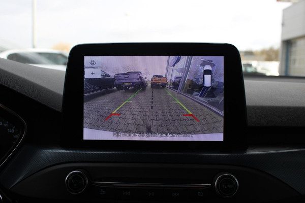 Ford FOCUS Wagon 1.0 EcoBoost Active X Business | Wegklapbare Trekhaak | Stoel + Stuurverwarming | Adaptive Cruise Control | Climate Control | Camera | BLIS |