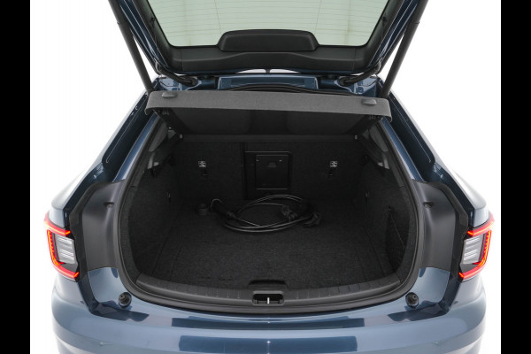 Polestar 2 Long Range Dual Motor Launch Edition 78kWh [ 3-Fase-11kW ] {SOH-91%} (INCL.BTW) Aut.*PANO | NAVI-FULLMAP | FULL-LED | ADAPTIVE-CRUISE | BLINDSPOT | TOPVIEW | KEYLESS | LANE-ASSIST | DIGI-COCKPIT | CARPLAY | DAB+ | HEATED-SPORTSEATS | CAMERA | MEMORY-PACK | PDC