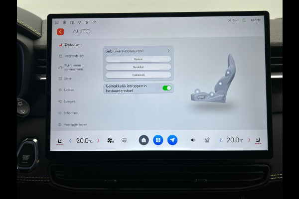 Lynk & Co 01 1.5 More Leder | Pano | Stoel+Stuurwielverwarming | Keyless